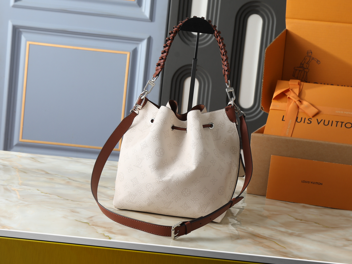 Black/White Handbag for Women 25x25x20cm LEM486