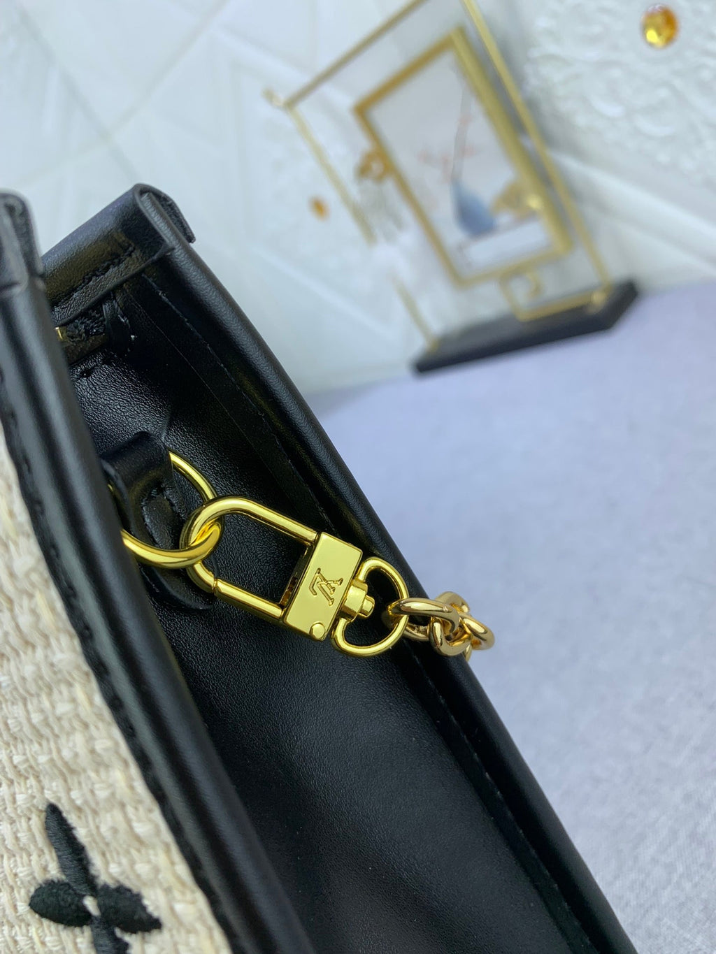 Fashion Bag for Women 25x20x5.5cm LEM156