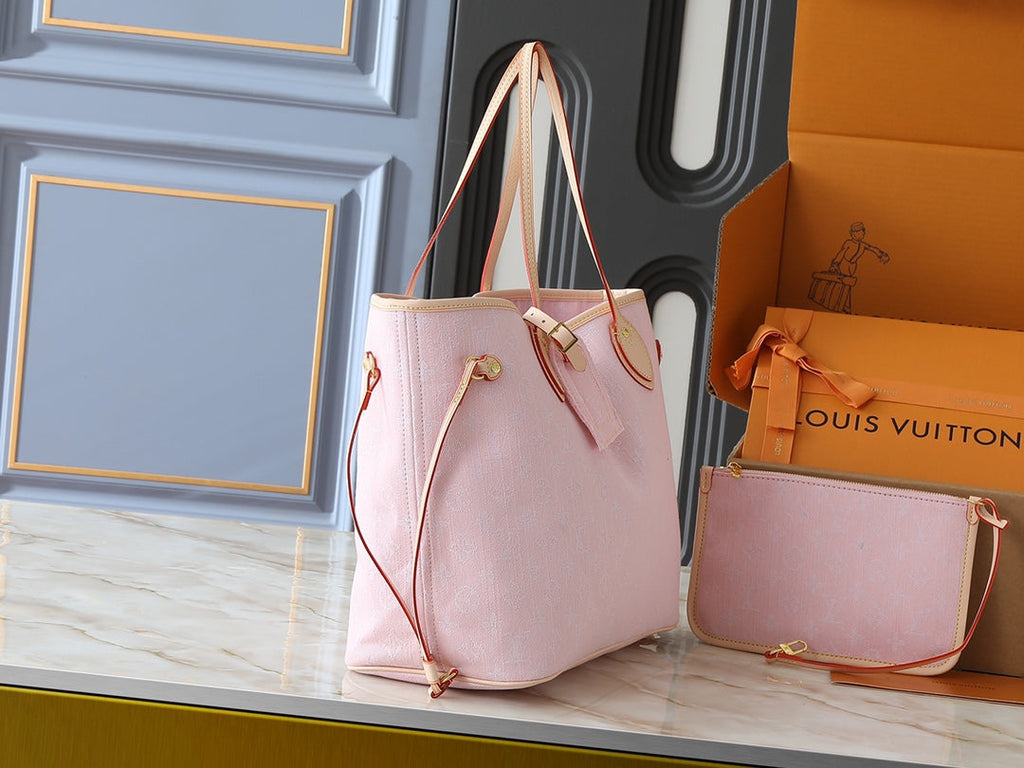 Designer Crossbody Bag for Women 31.0x28.0x14.0cm LEM278