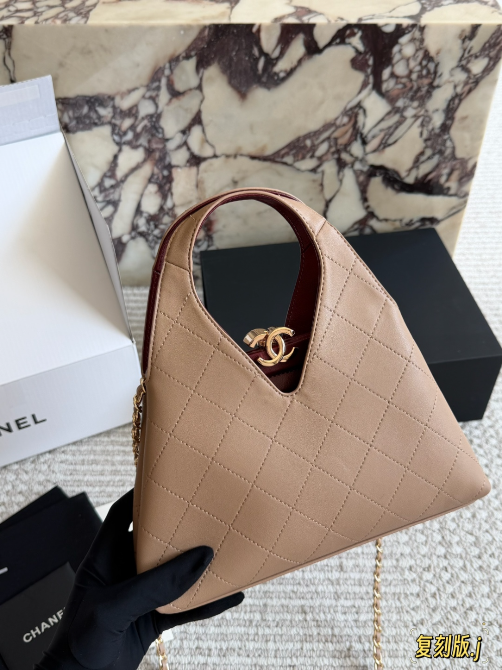 Black/White Handbag for Women 23*25cm CEM309