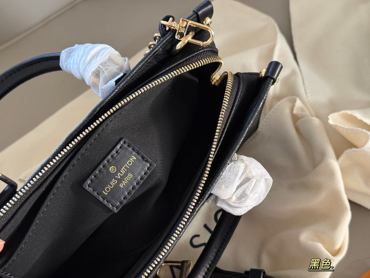Designer Crossbody Bag for Women 25*13cm LEM283