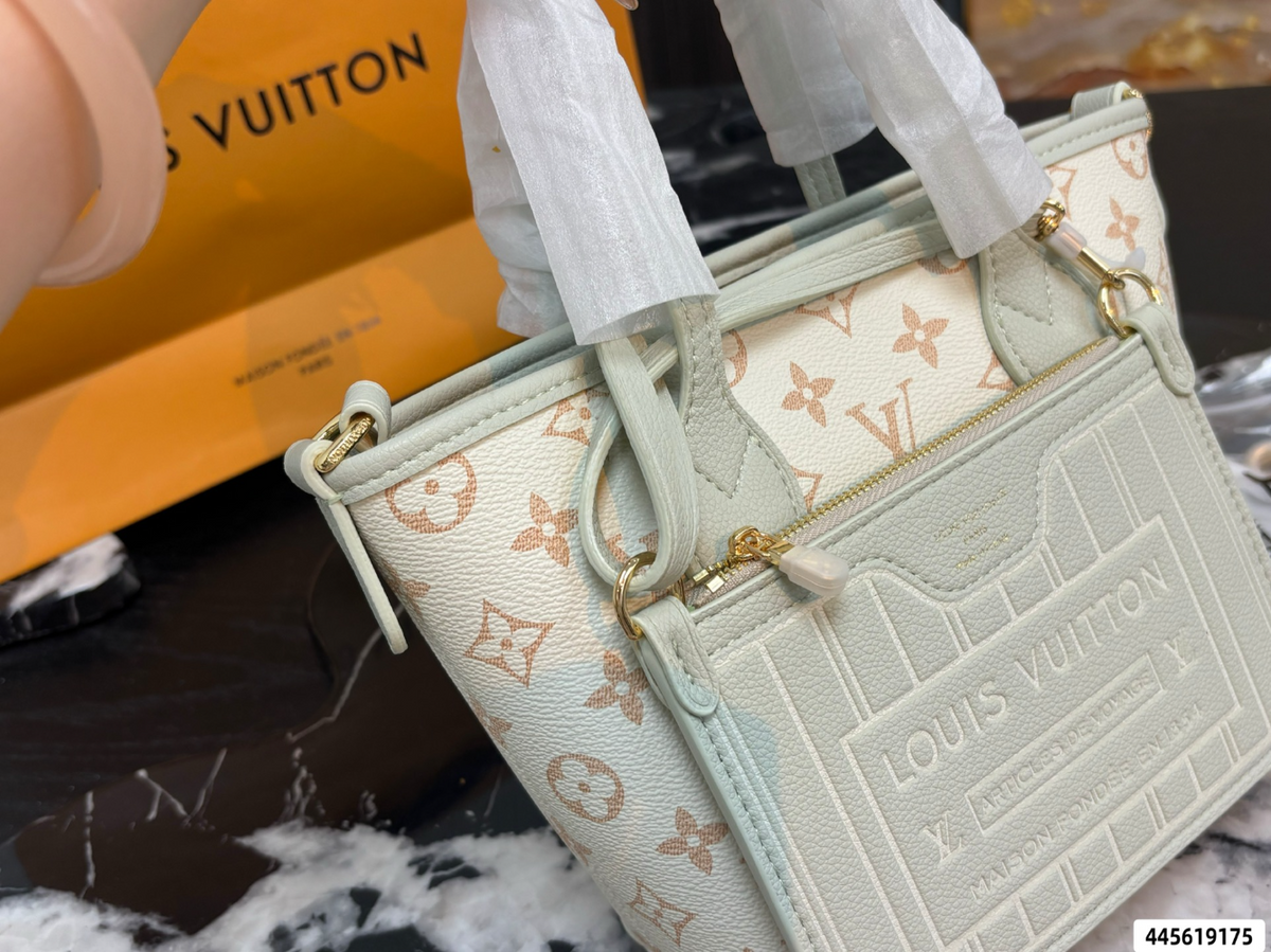 Grey/Pink Bag for Women 20*17cm LEM521