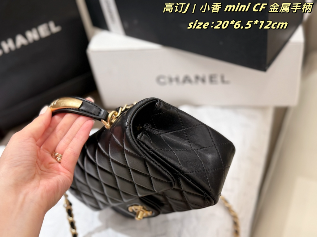 Black/White Handbag for Women 20*6.5*12cm CEM266