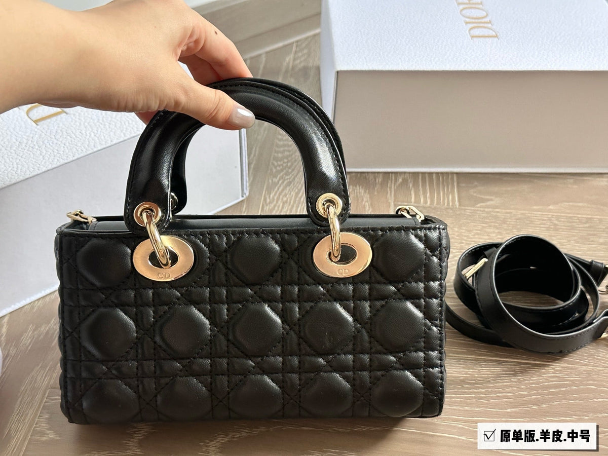 Designer Clash Color Crossbody Bag for Women 22*12cm DEM229