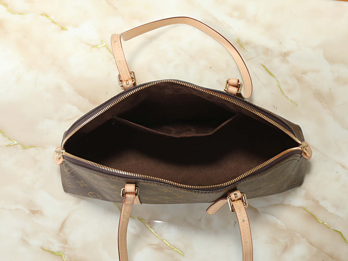 Fashion Handbag for Women 29cm LEM409