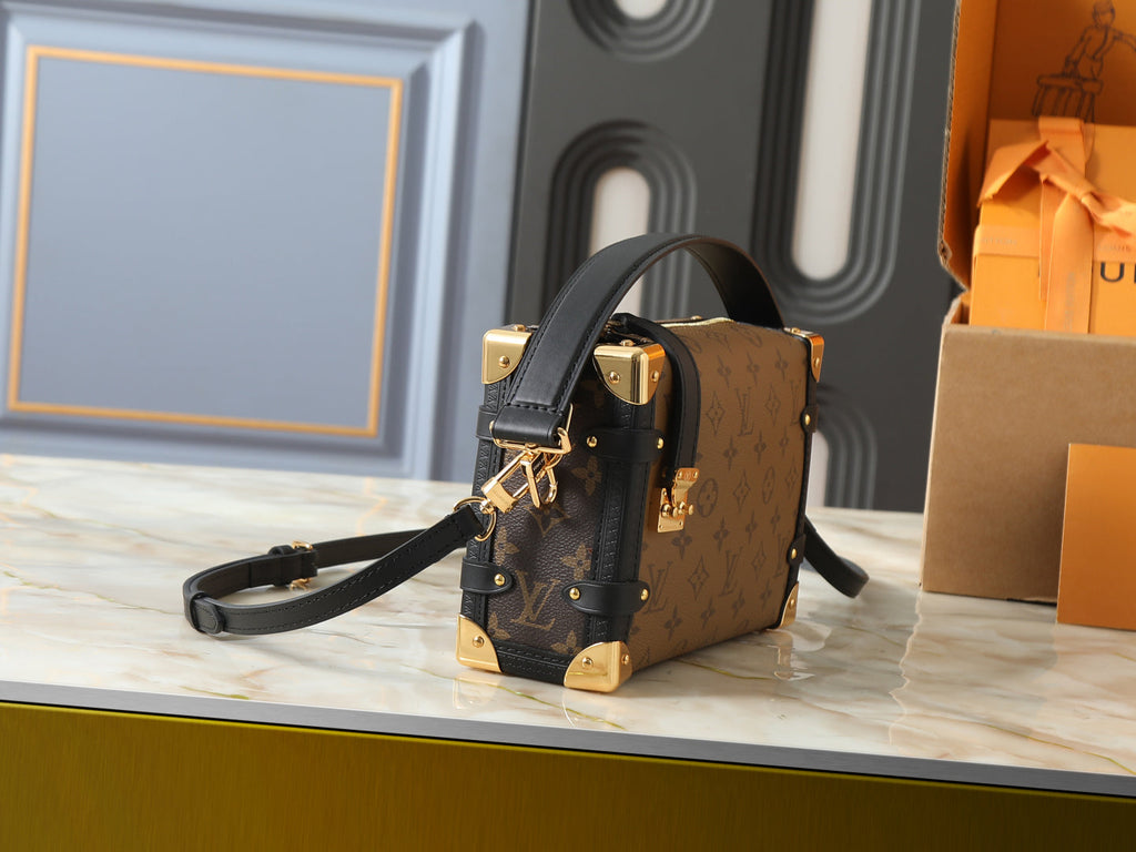 Gray Bag for Women 19*12*7.5cm LEM94