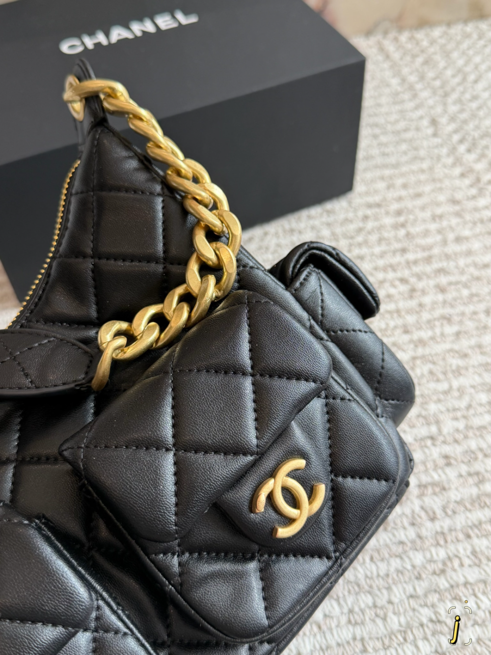 Black Handbag for Women 23*14cm CEM311