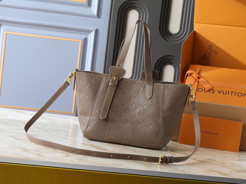 Designer Crossbody Bag for Women LEM297