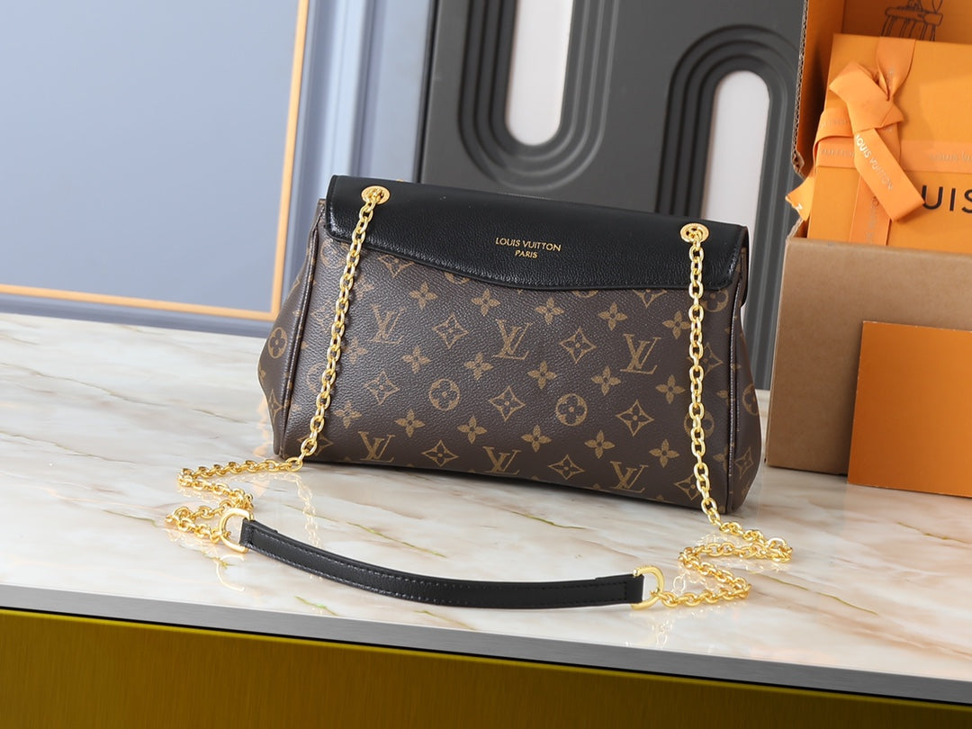 Black Handbag for Women 30cm LEM336