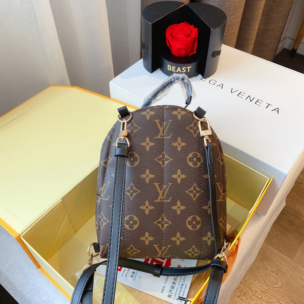 Fashion Backpack for Women 17*9*20cm VB89
