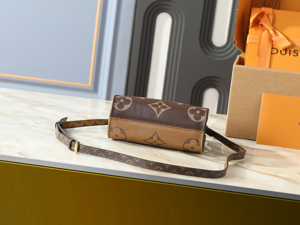 Brown Handbag for Women 41.0x34.0x19.0cm LEM435