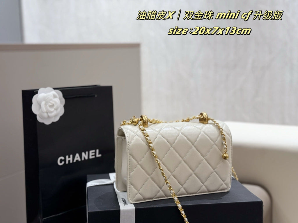 Black/White Handbag for Women 20*3*17cm CEM242