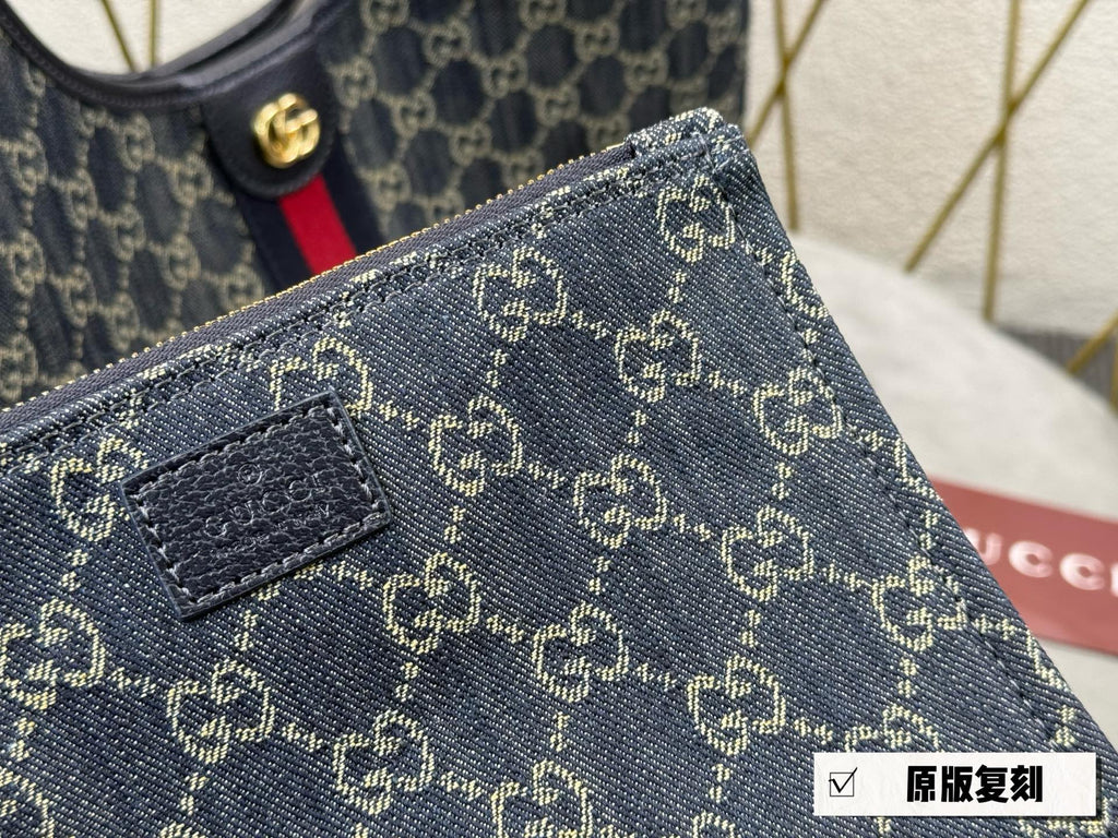 Designer Crossbody Bag for Women GEM113