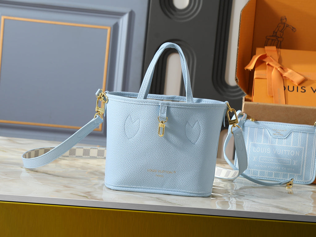 Blue Handbag for Women 31x28x14cm LEM491