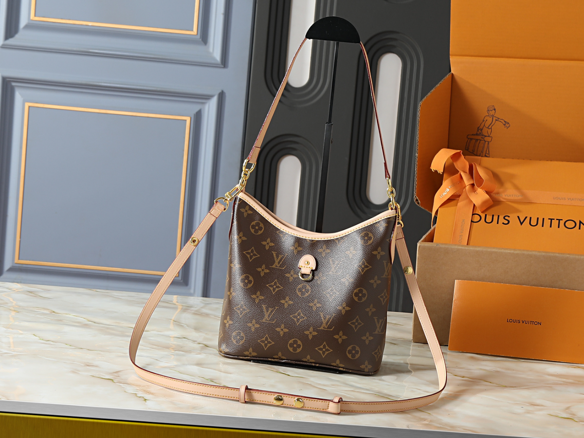 Fashion Handbag for Women 25*22*10cm LEM412