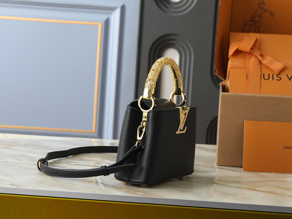 Fashion Shoulder Bag for Women 21x13.6x8cm LEM460