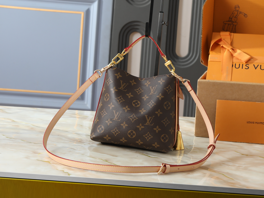 Brown Bag for Women 19x18x8cm LEM506