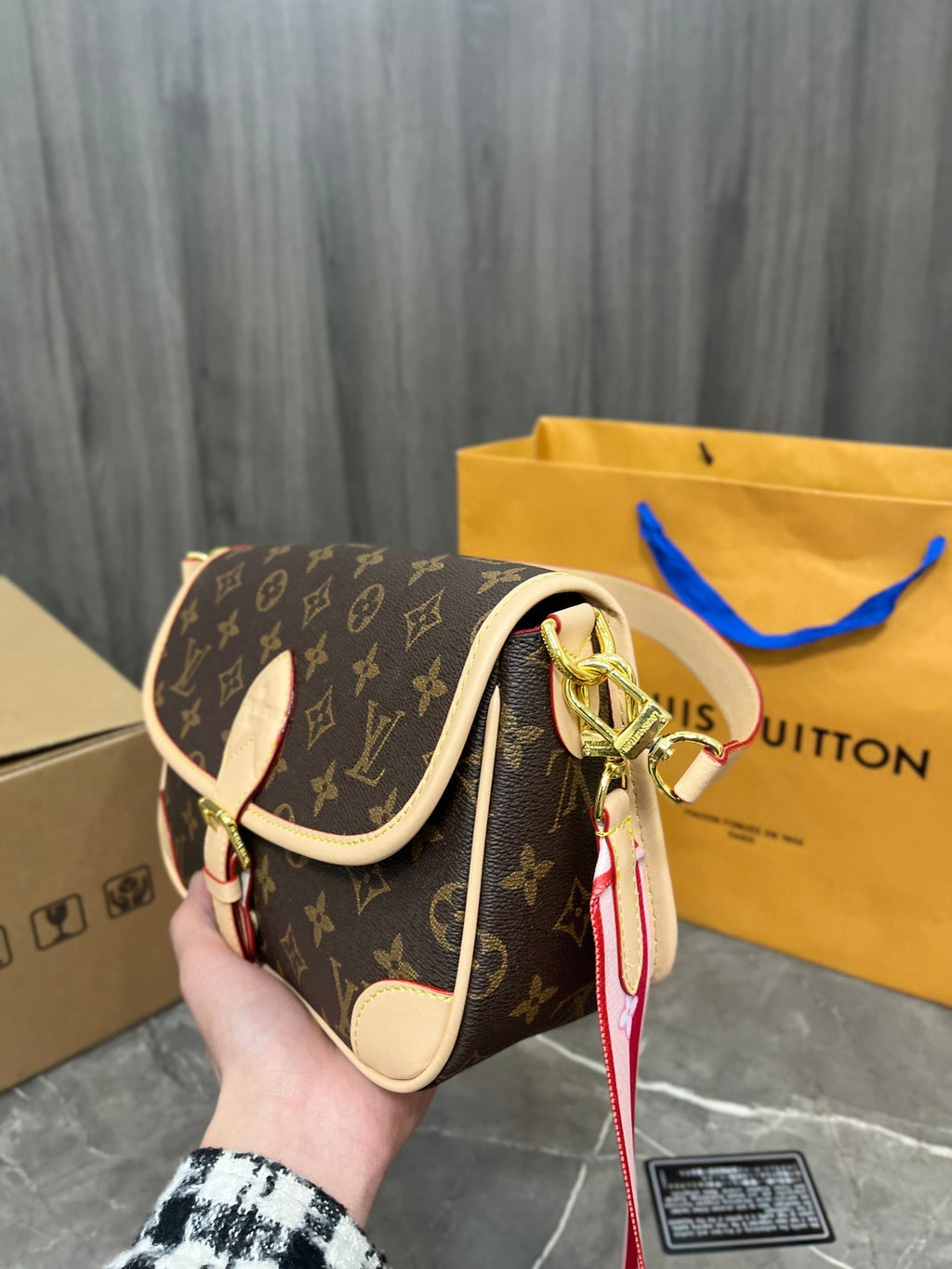 Gray Bag for Women 24*16cm LEM91
