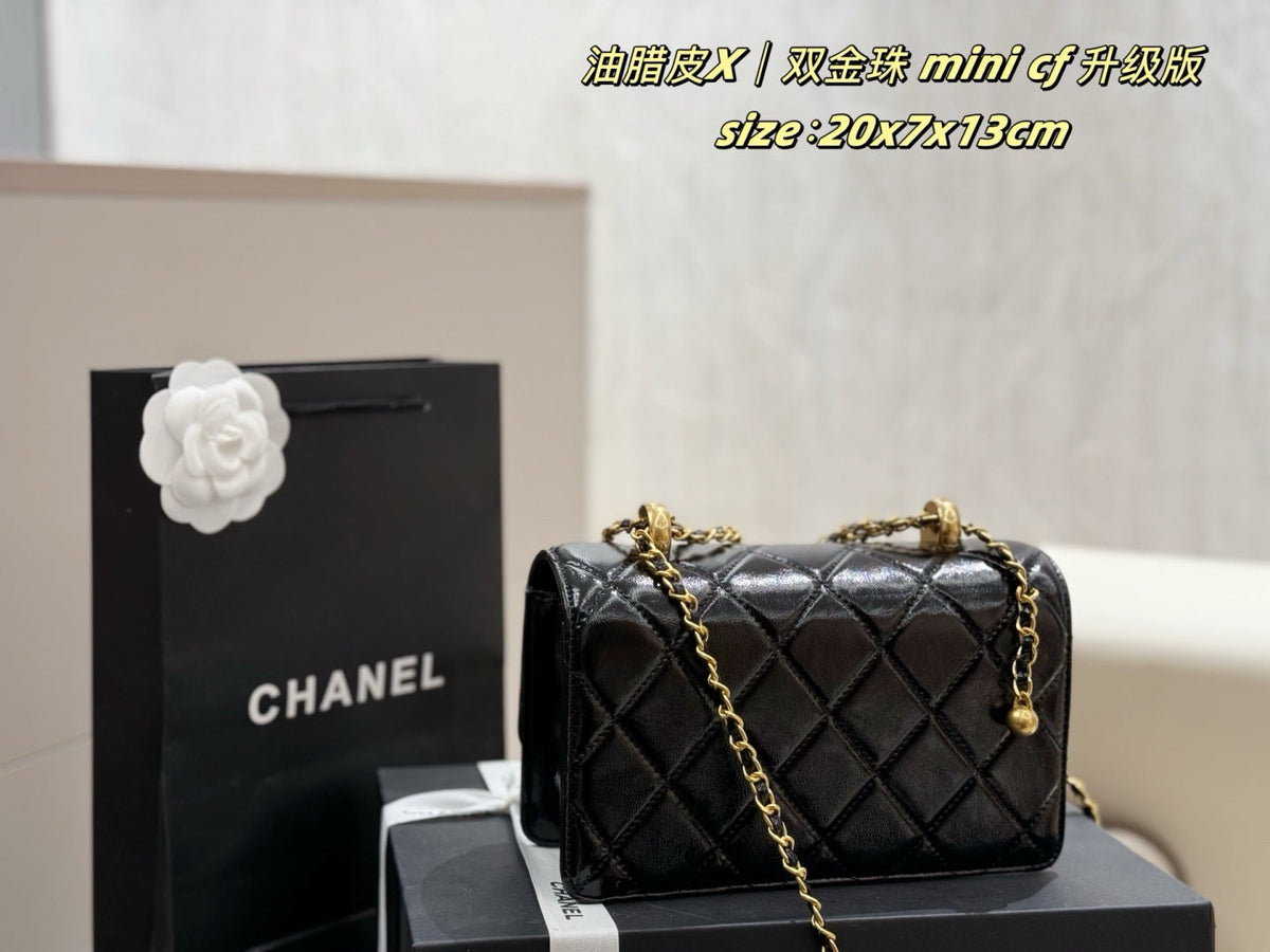 Black/White Handbag for Women 20*3*17cm CEM242