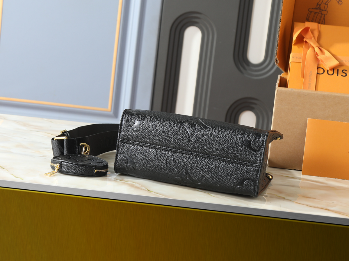Black Handbag for Women 41.0x34.0x19.0cm LEM434
