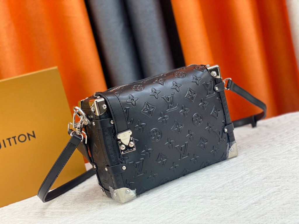 Black Bag for Women 21x14x6cm LEM107
