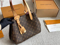 Designer Crossbody Bag for Women LEM295