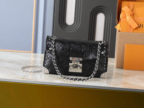 Black Handbag for Women 27x16x8cm LEM337