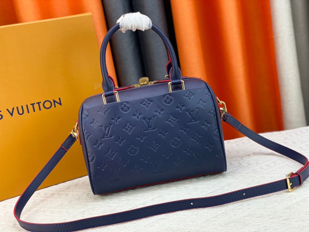 Genuine Leather Crossbody Bag for Women 25*19cm LEM290