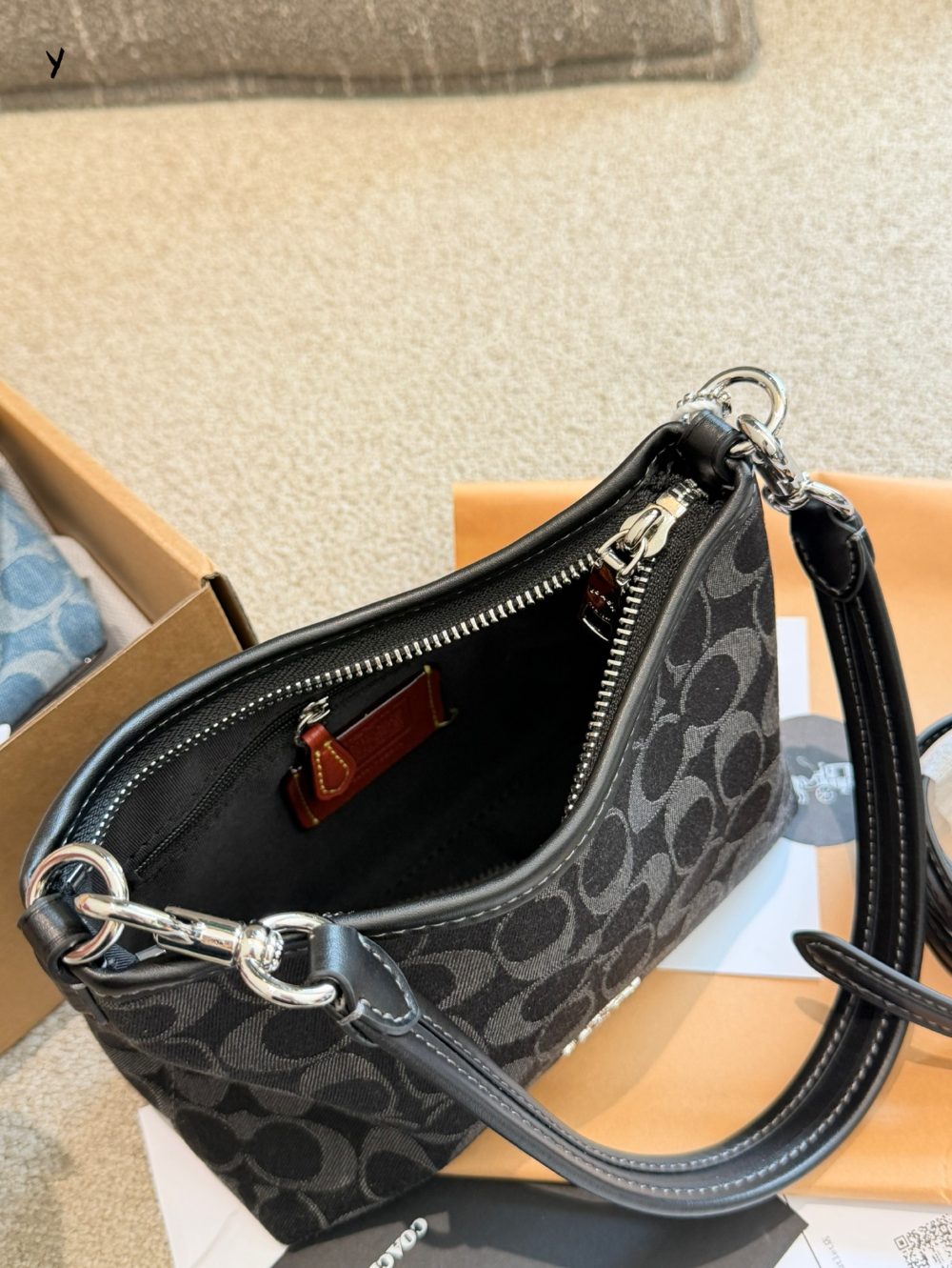 Black/Blue Handbag for Women 20cm COEM06