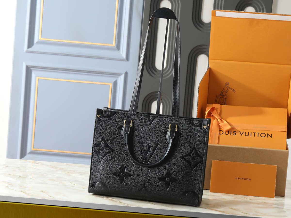 Black Handbag for Women 41.0x34.0x19.0cm LEM434