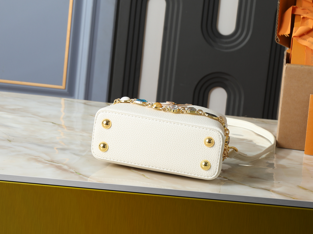 White Bag for Women 27.0x17.3x9.0cm LEM511