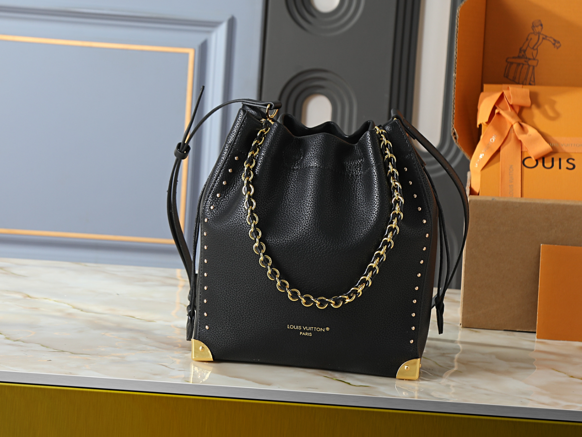Fashion Handbag for Women 23x27x8cm LEM406