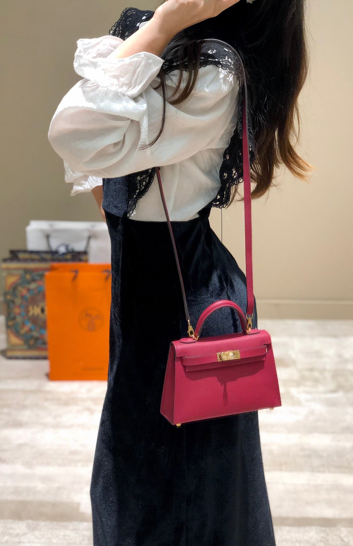 Genuine Leather Crossbody Bag for Women 21cm HEM90