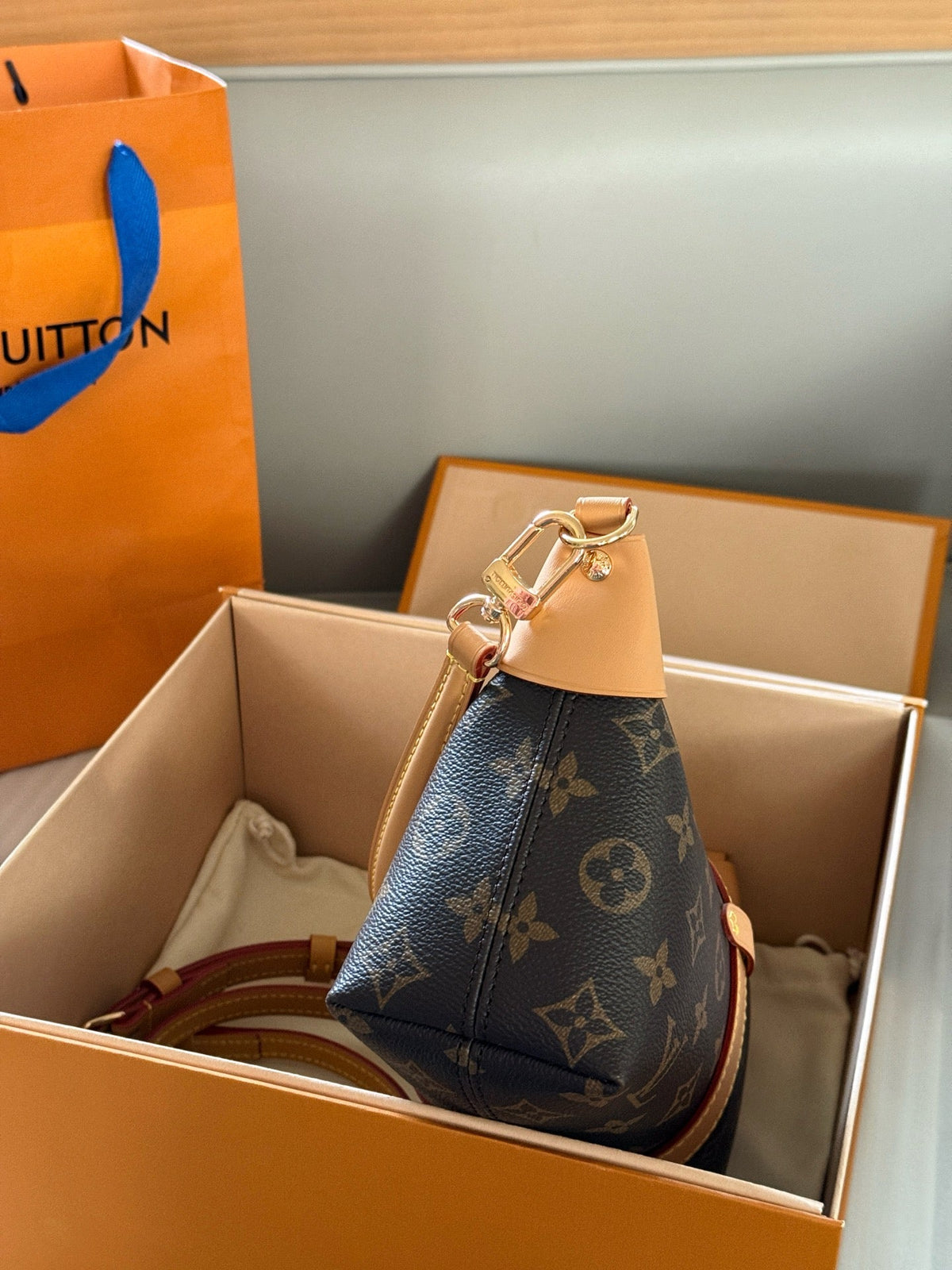Fashion Bag for Women 21.5*12cm LEM315