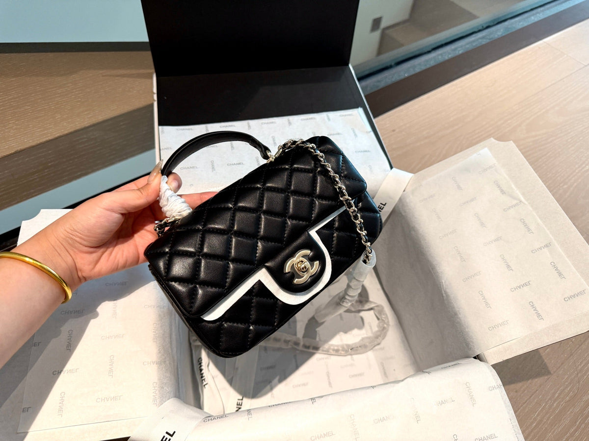 Designer Black/White Crossbody Bag for Women 20cm CEM250