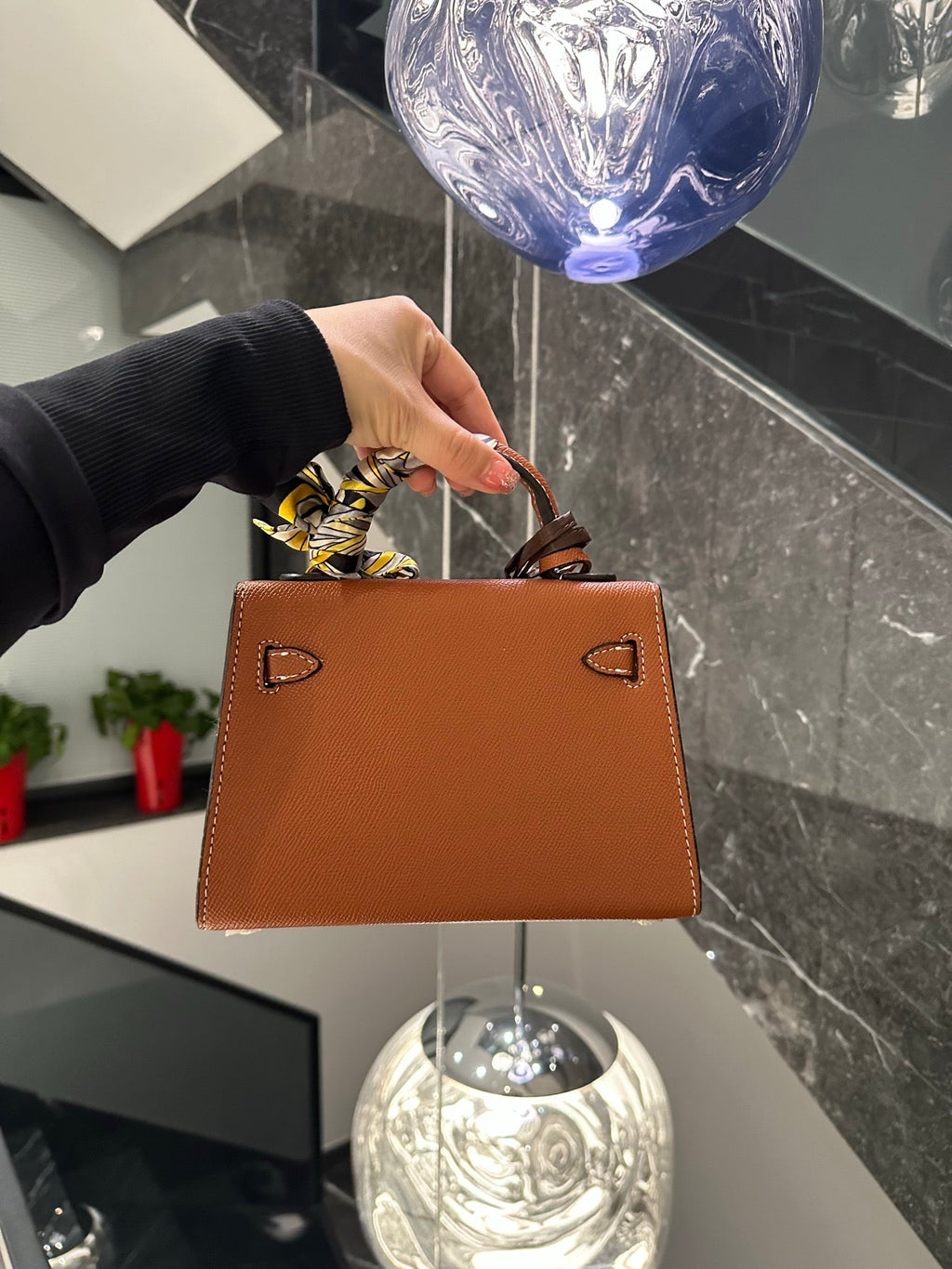 Designer Genuine Leather Crossbody Bag for Women 20cm HEM95