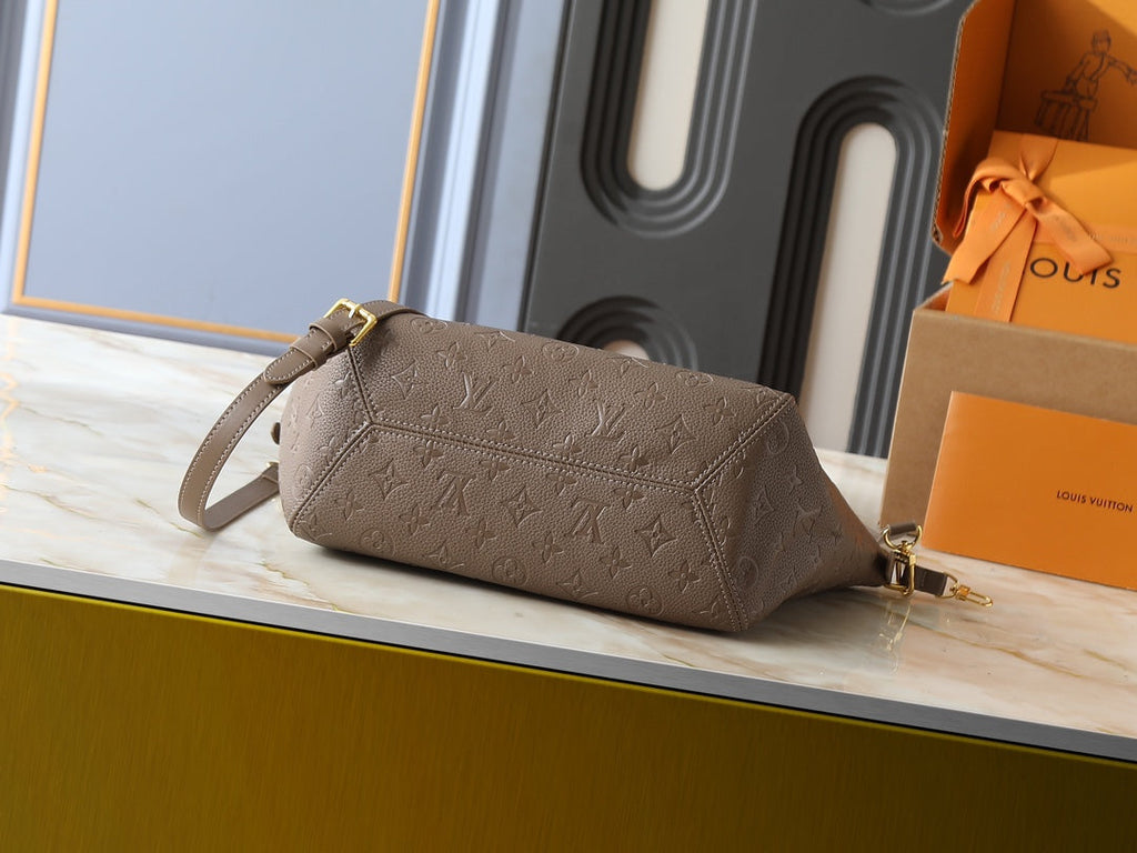 Designer Crossbody Bag for Women LEM297