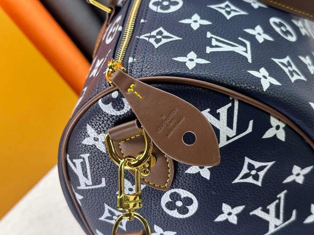 Designer Canvas Crossbody Bag for Women 30x21x17cm LEM289