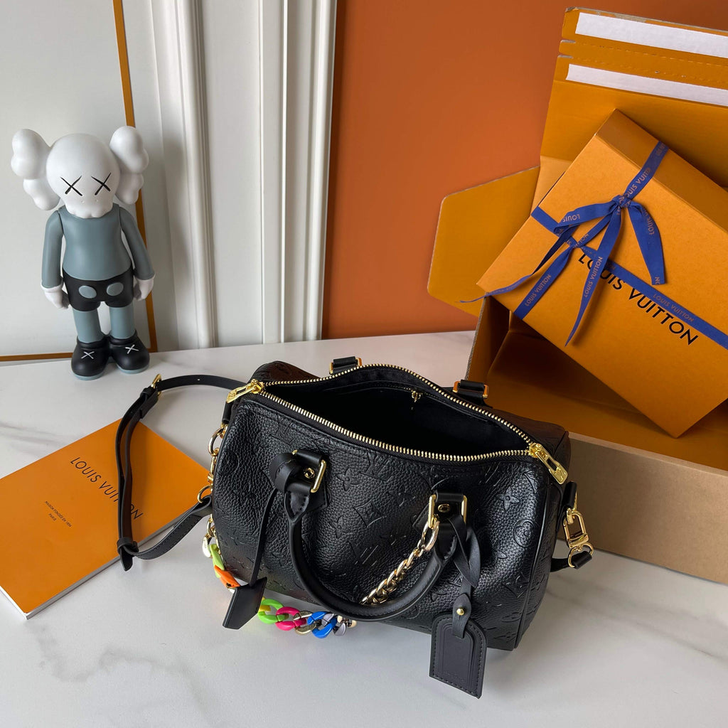 Black Bag for Women 21x14x6cm LEM106