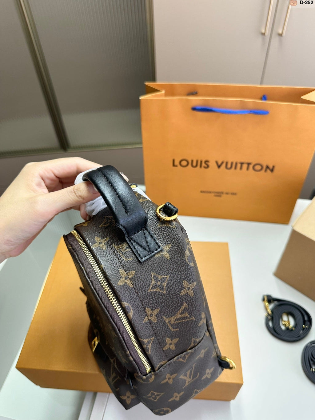 Fashion Bag for Women 23*13*25cm LEM155
