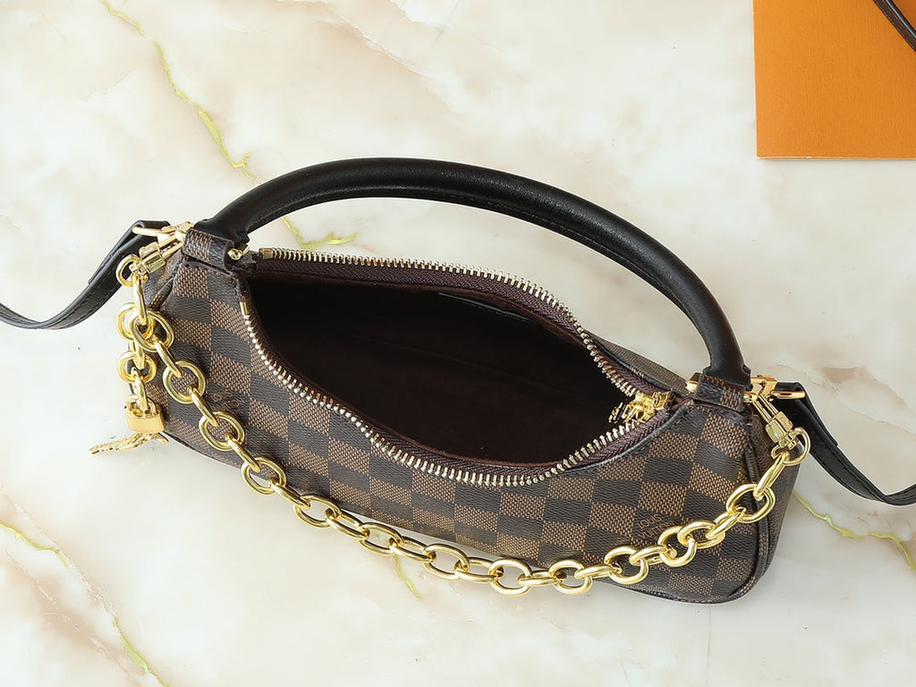 Designer Leather Crossbody Bag for Women 24.0x10.0x6.0cm LEM296