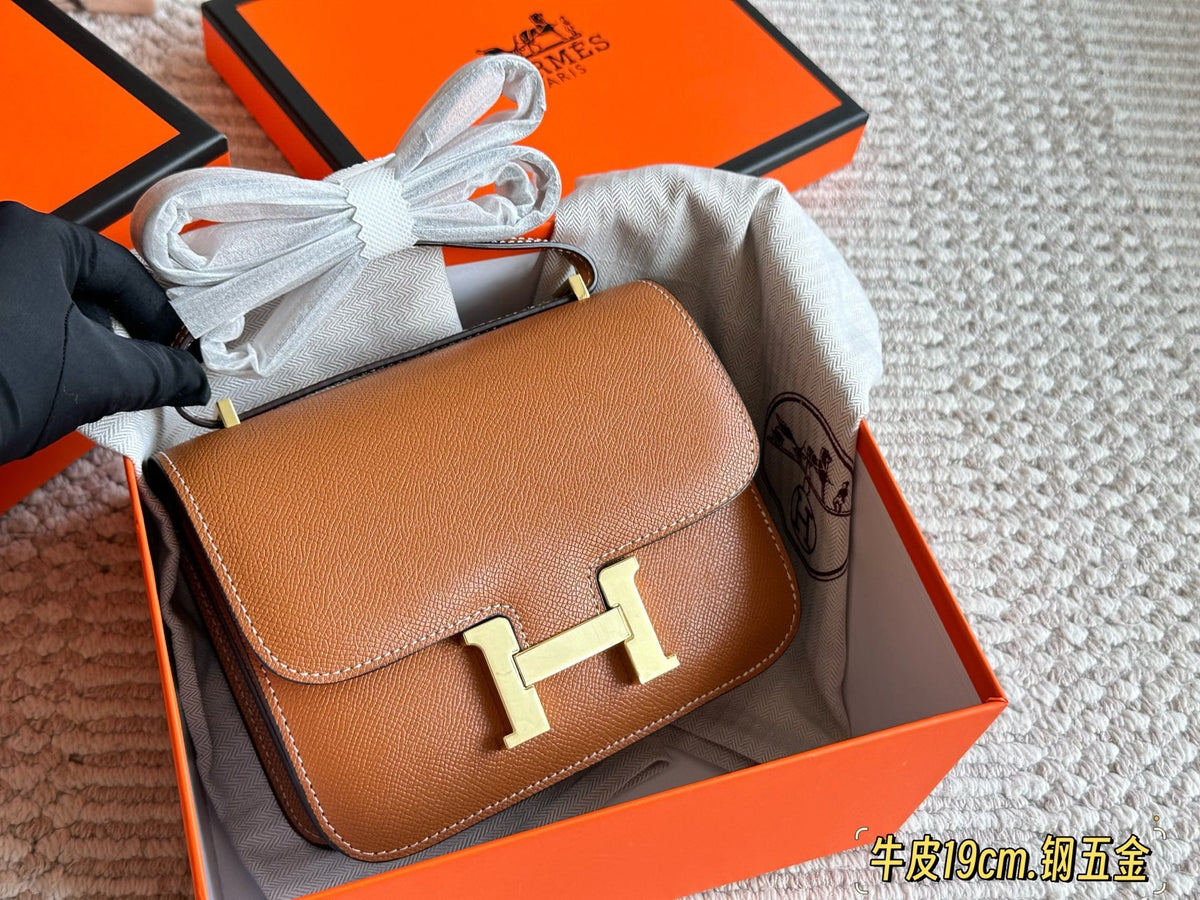 Genuine Leather Crossbody Bag for Women 19*13cm HEM66