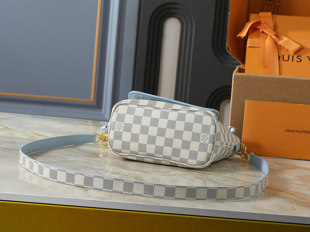 Blue Handbag for Women 31x28x14cm LEM491
