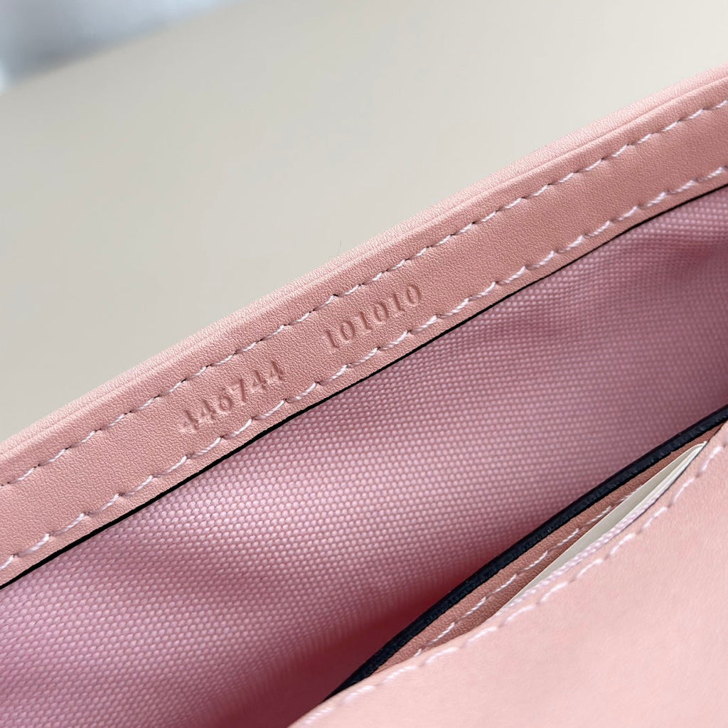 Designer Crossbody Bag for Women 26*7*15cm GEM112