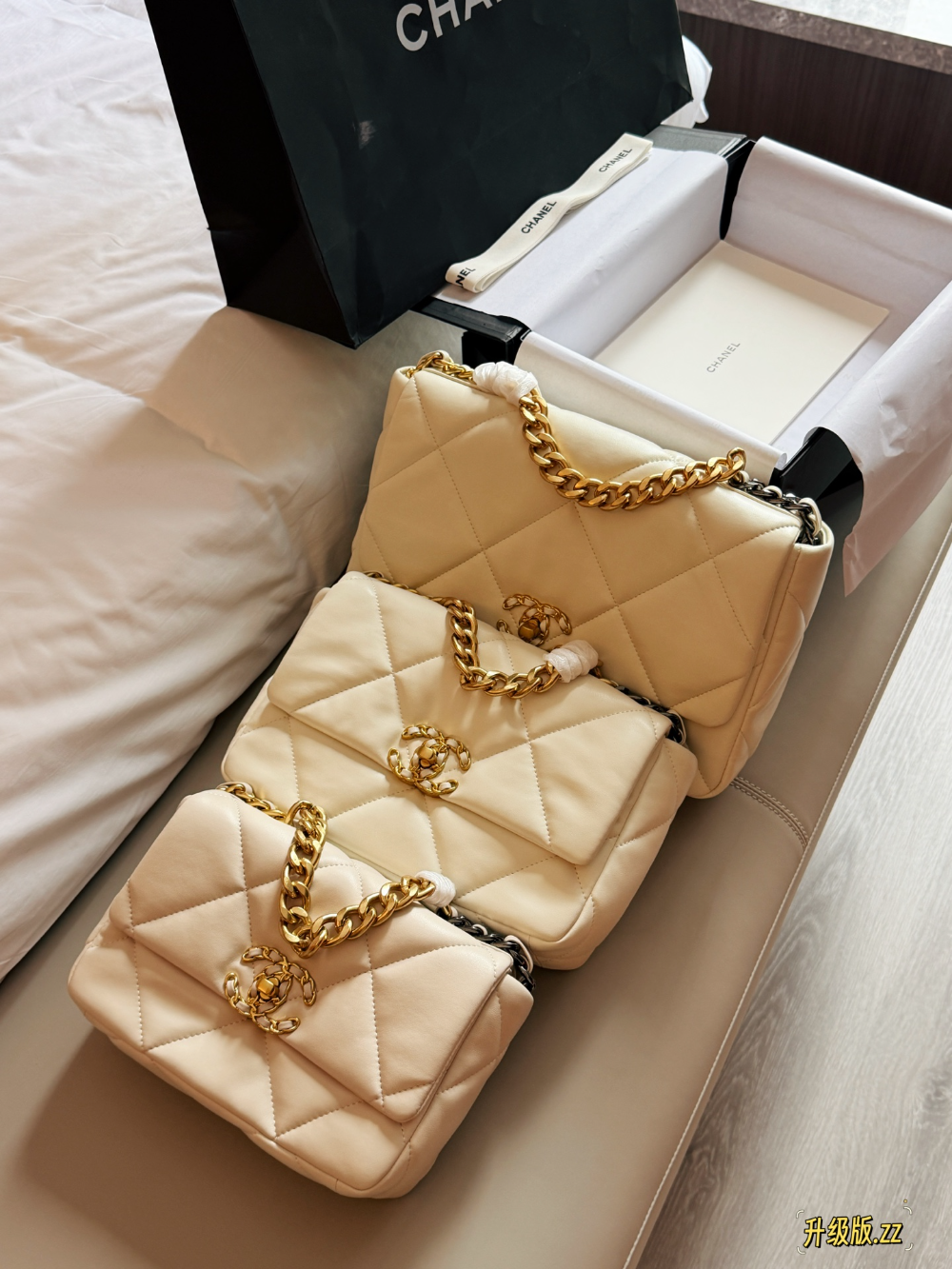 Black/Gray Bag for Women 26x16cm GEM316