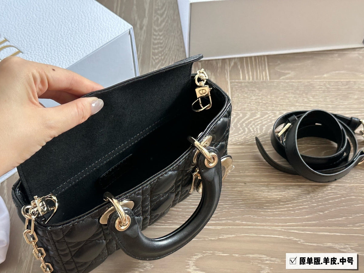 Designer Clash Color Crossbody Bag for Women 22*12cm DEM229