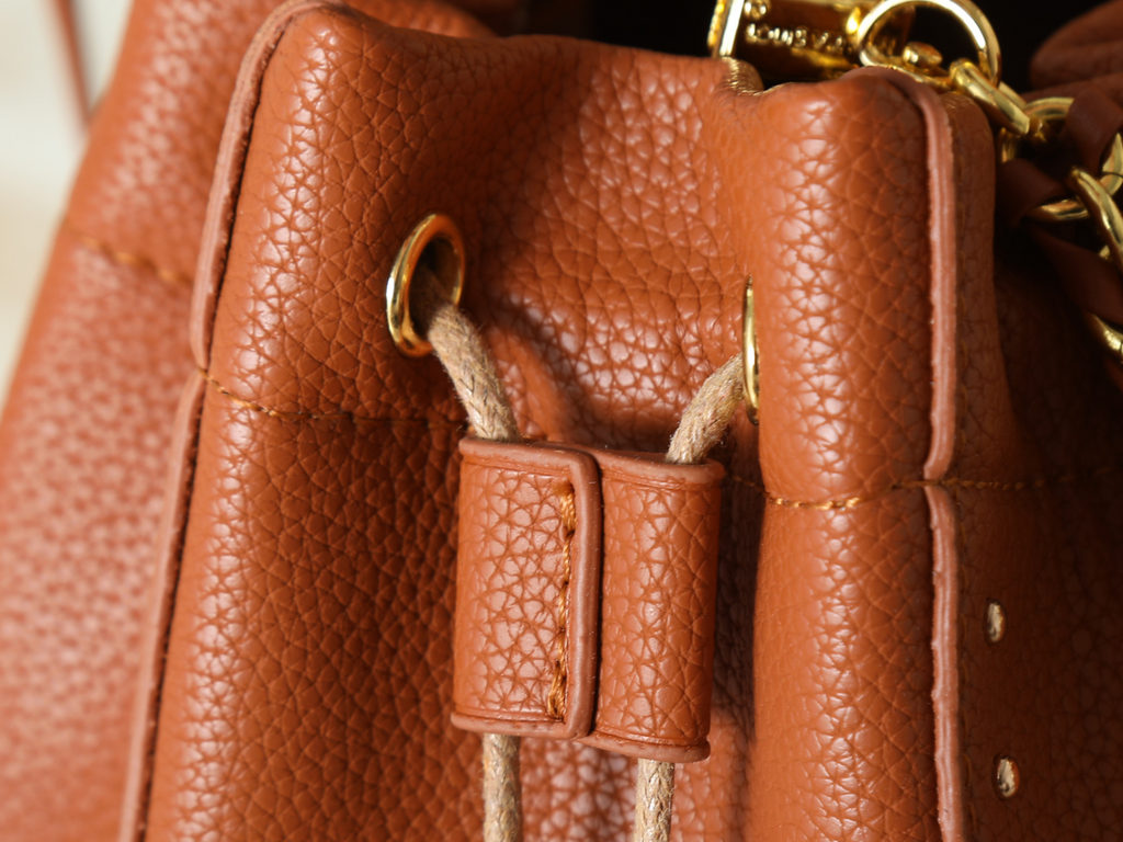 Fashion Handbag for Women 23x27x8cm LEM406