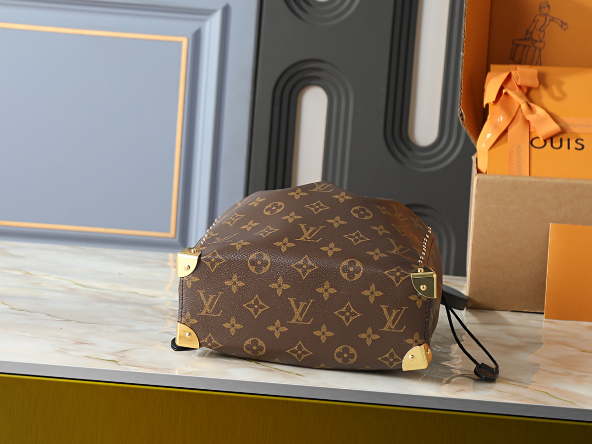 Fashion Handbag for Women 23x27x8cm LEM406