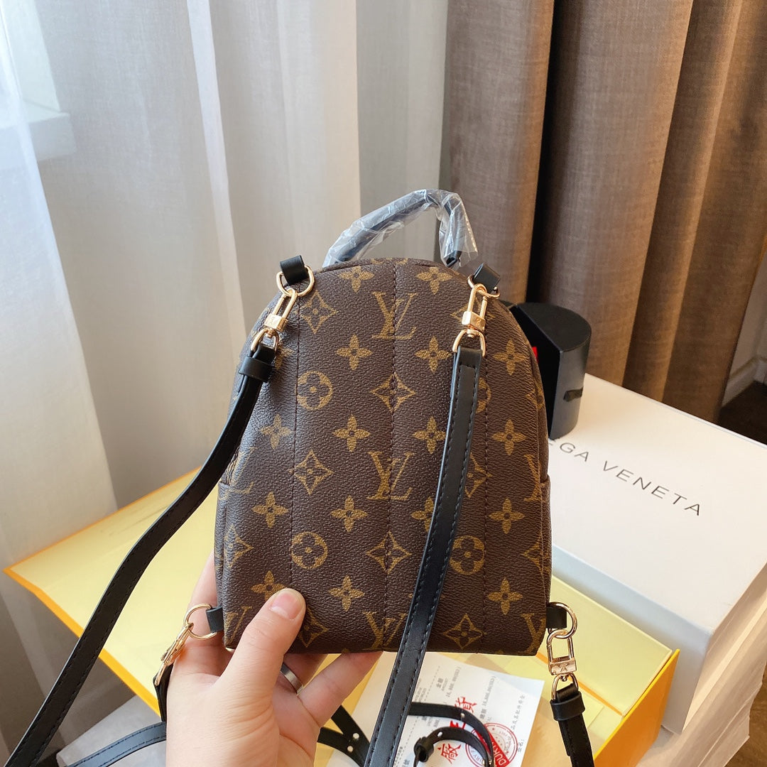 Fashion Backpack for Women 17*9*20cm VB89