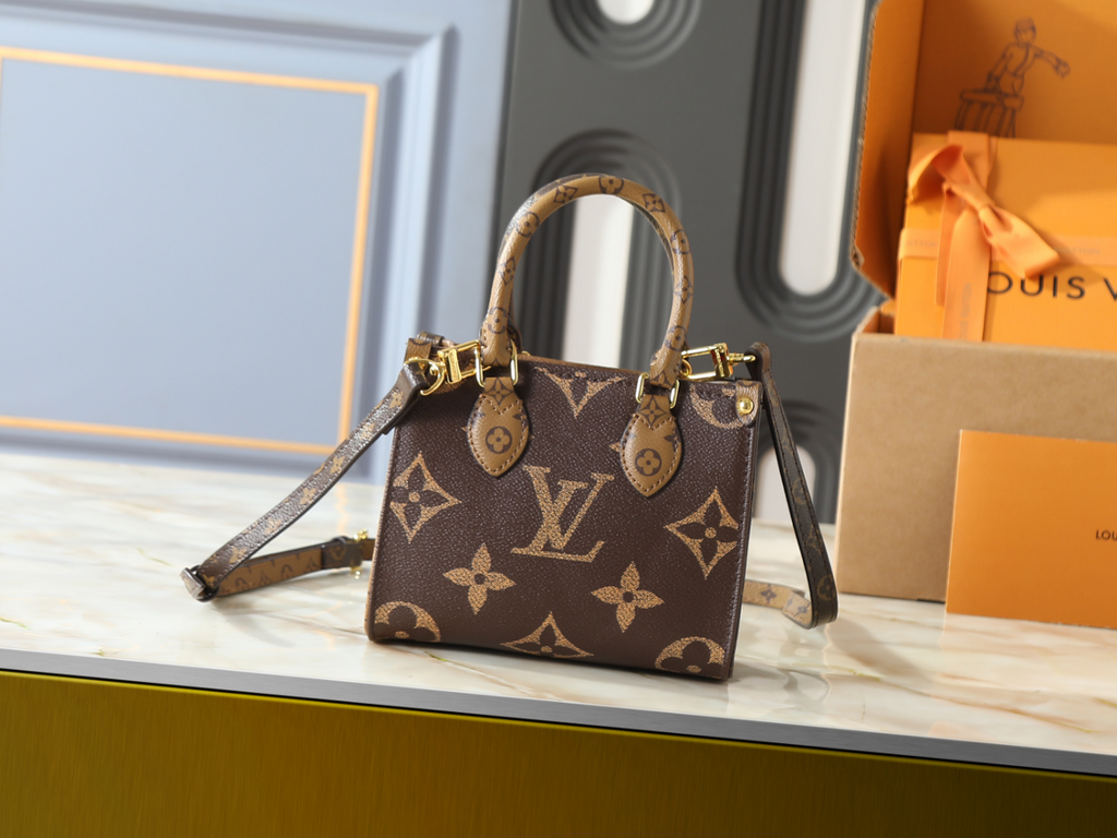 Brown Handbag for Women 41.0x34.0x19.0cm LEM435